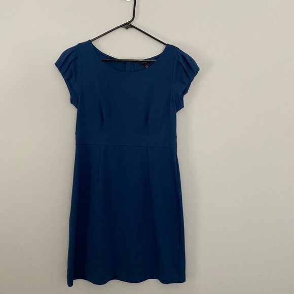 Banana Republic Dresses & Skirts - Women’s Banana Republic Dress